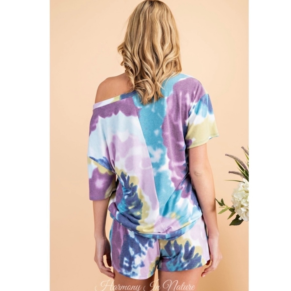 New! Clearance 🔥 Purple Spiral Tie Dye off shoulder beautiful Colors Top - Picture 10 of 11